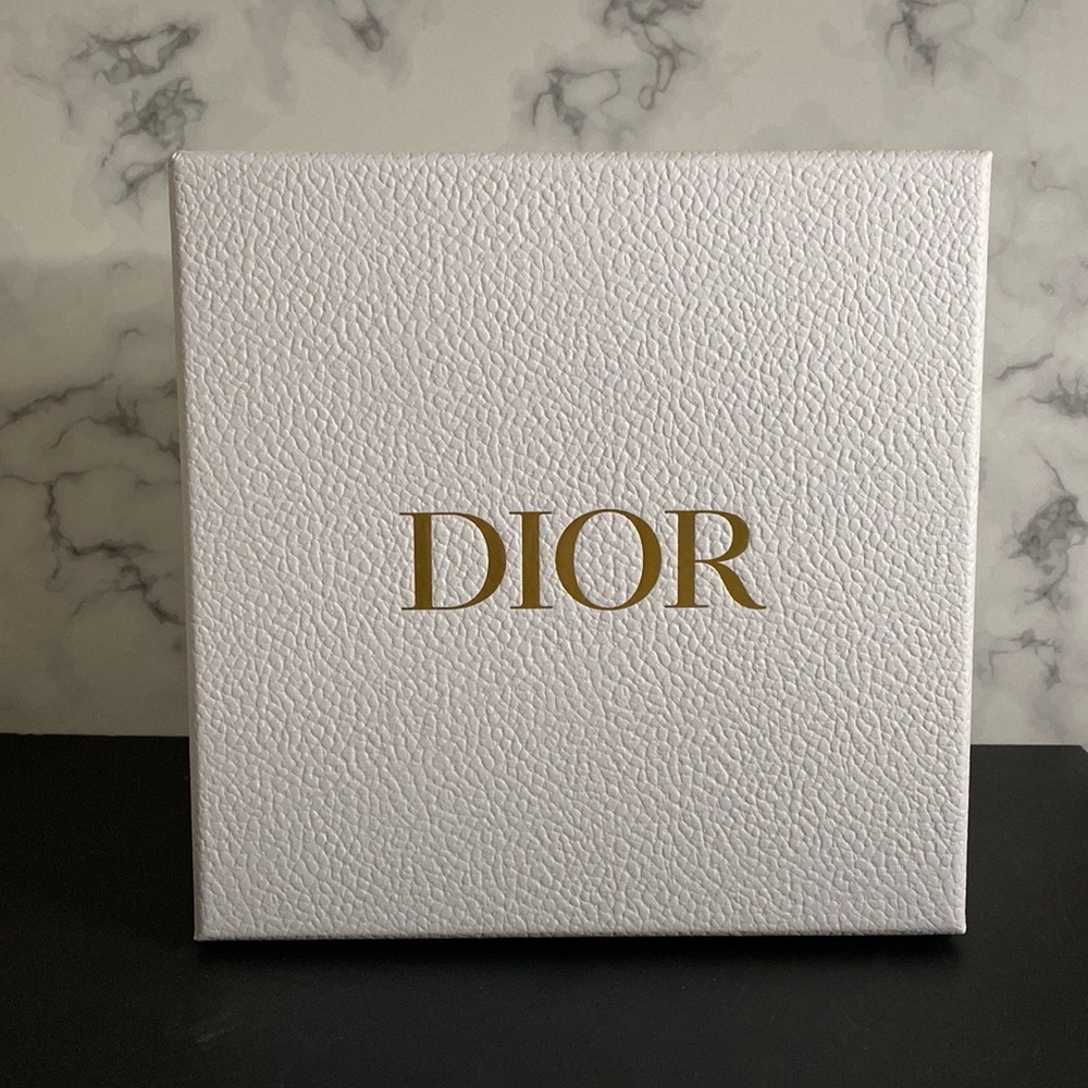 Dior square box